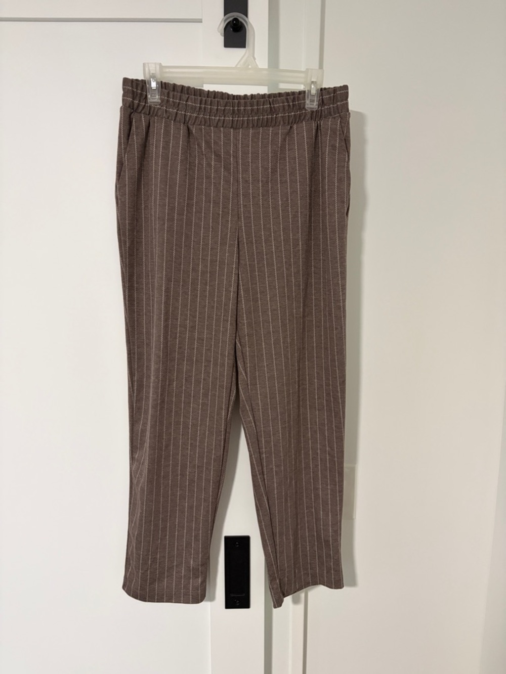 a new day Brown Pinstripe Elastic-Waist Capris